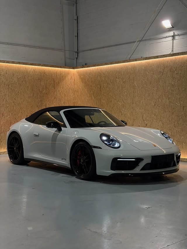 Pulido y protección cerámica en Lleida — Car Clean Corbins